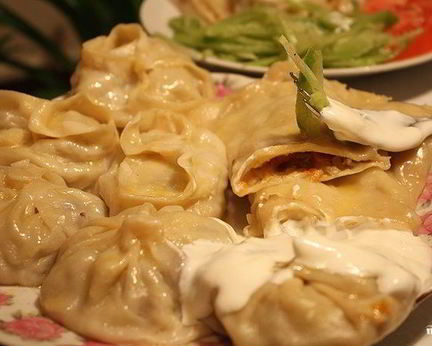 Манты с тыквой и курицей