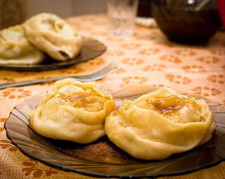 Манты с тыквой и мясом по-узбекски