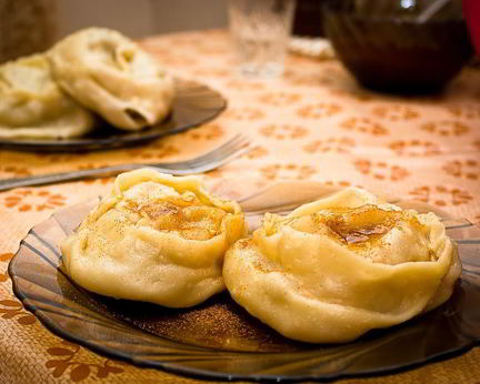 Манты с тыквой и мясом по-узбекски