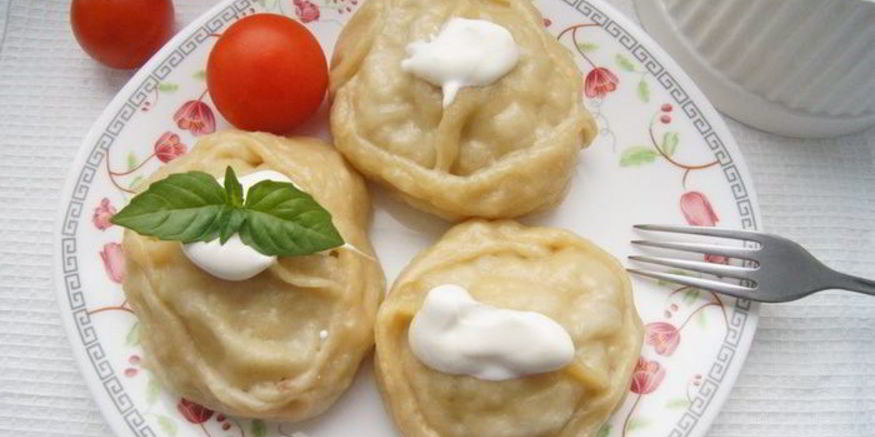 Рецепт мантов со свининой и картофелем