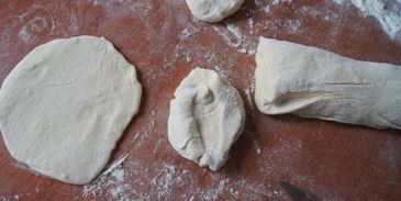 манты со свининой и картофелем