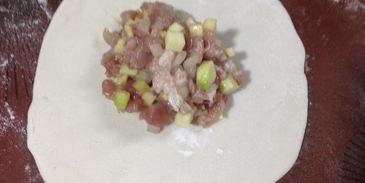 манты со свининой и тыквой