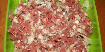 манты в мантоварке