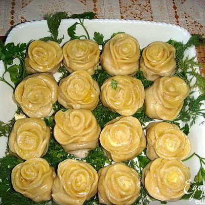 Настоящее украшение стола-манты