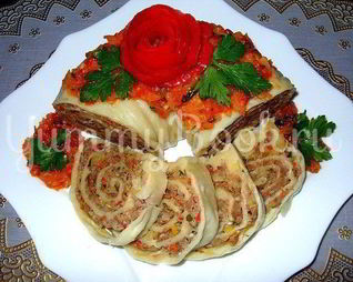 Паровой рулет Ханум