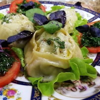 Сочные манты со свининой и пекинской капустой