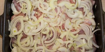 мясо по-французски классически в духовке с картошкой