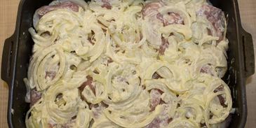 мясо по-французски классически в духовке с картошкой