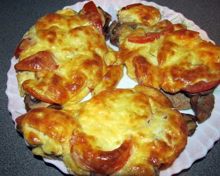 Мясо по-французски на сковороде