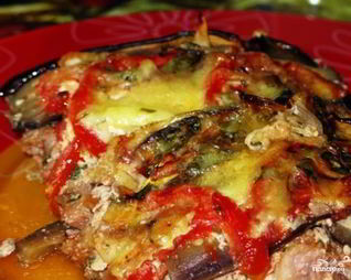 Мясо по-французски с баклажанами
