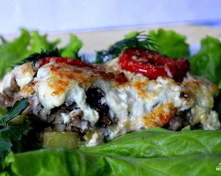 Мясо по-французски с грибами и сыром