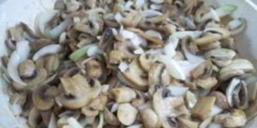 мясо по-французски с грибами и сыром