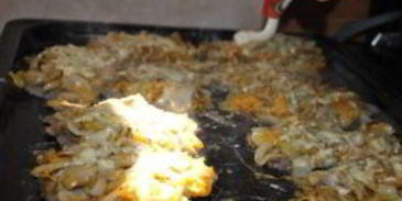 мясо по-французски со свининой и грибами