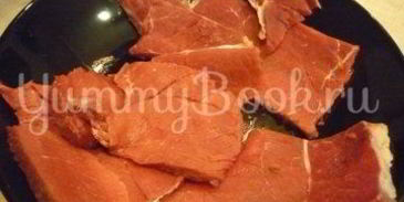 мясо с ананасом по-французским мотивам