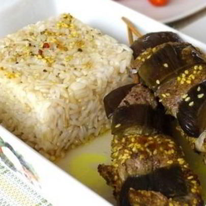 Баранина с баклажанами в мультиварке