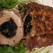 Рецепт Буженины фаршированной черносливом в фольге