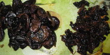 буженина фаршированная черносливом в фольге