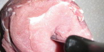 буженина фаршированная черносливом в фольге