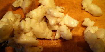 говядина в беконе, фаршированная паштетом