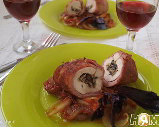 Куриная грудка в ветчинной шубке