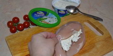 куриное филе с сыром, беконом и помидорами