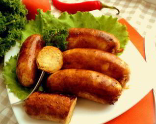 Куриные колбаски с яблоками