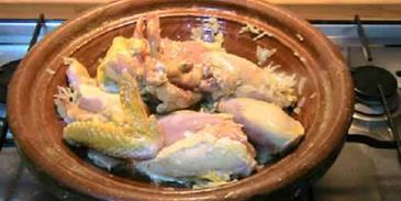 курица с лимонным вкусом и оливками