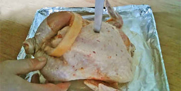 курица запеченная, фаршированная рисом