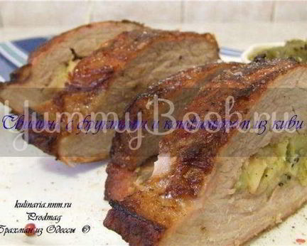 Свинина с фруктами и конфитюром из киви