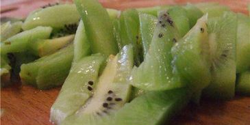 свинина с фруктами и конфитюром из киви