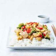 Рецепт Жареной курицы с овощами и орехами кешью