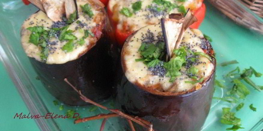 Рецепт баклажанов и перцы с кориандром, сыром и овощами