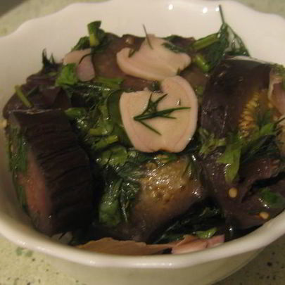 Баклажаны с хреном и имбирем