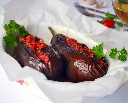 Баклажаны с овощами по-родосски