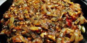 баклажаны в казане с курицей