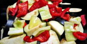 баклажаны в казане с курицей