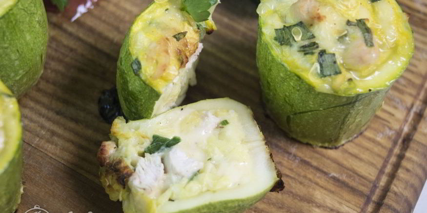 Рецепт фаршированных кабачков с курицей и сыром