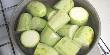 фаршированные кабачки с курицей и сыром