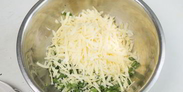 фаршированные кабачки с курицей и сыром