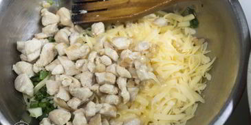 фаршированные кабачки с курицей и сыром