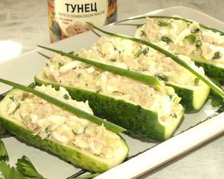 Фаршированные огурцы