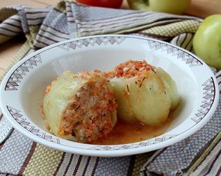 Фаршированные перцы с фаршем в мультиварке