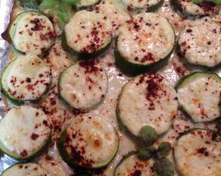 Кабачки запеченные с сыром