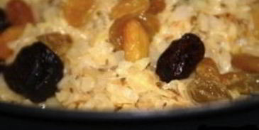 капуста с сухофруктами