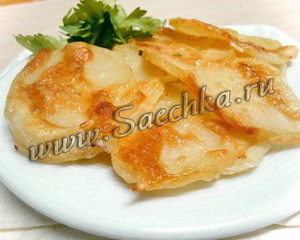 Картофель, запеченный под сырным соусом