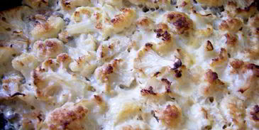 мусака из цветной капусты с мясом и грибами