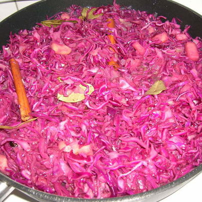 Рождественская красная капуста