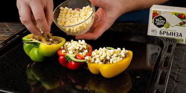 запеченные перцы с брынзой