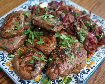 Говяжья печень по-венециански