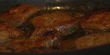 говяжья печень по-венециански